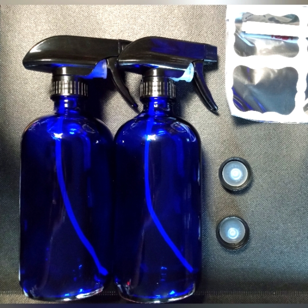 PAKSH - 2 x Cobalt BLUE Glass 16oz Spray Bottles -  NEW / UNOPEN